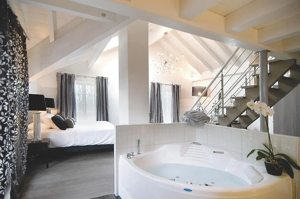 **** Szálloda Auberge De Maison Rouge Vétraz-Monthoux Franciaország